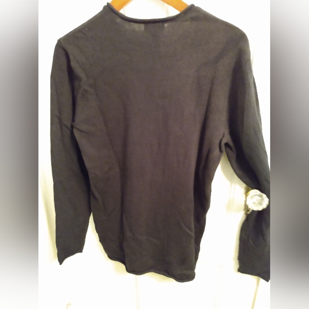 Black long raw-edge sleeve Fall🍂Sweater shirt - Picture 2 of 3